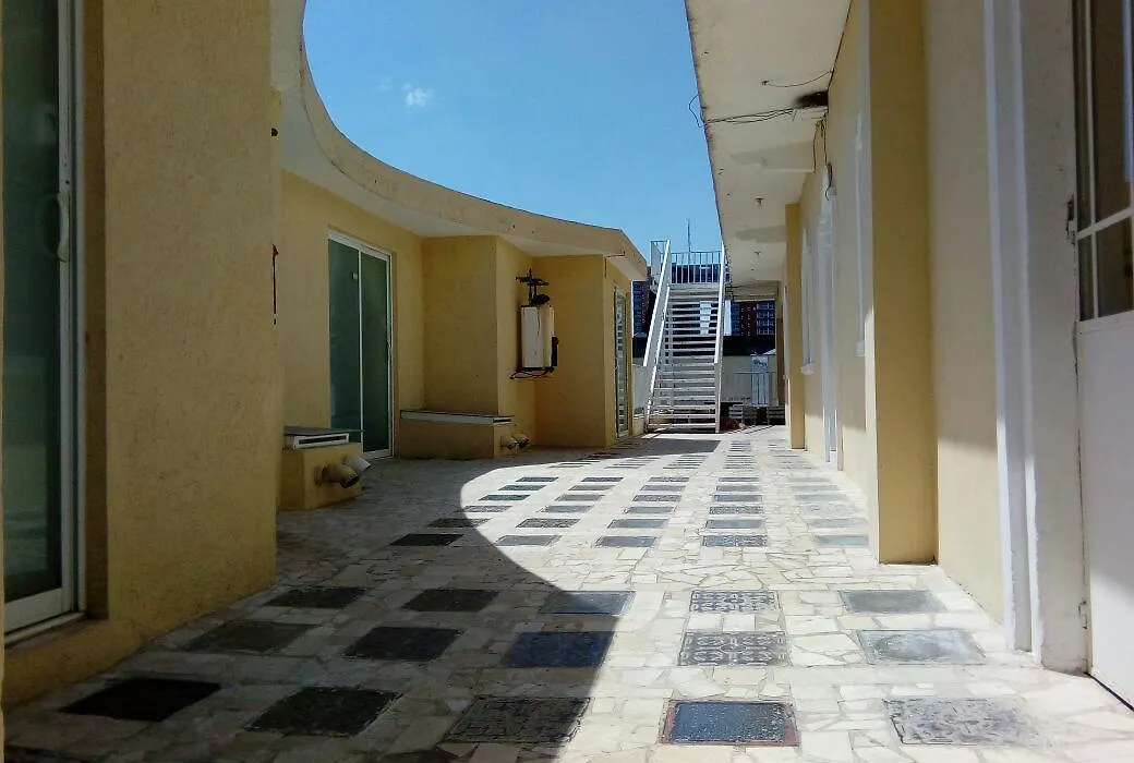 Hostal 307-1